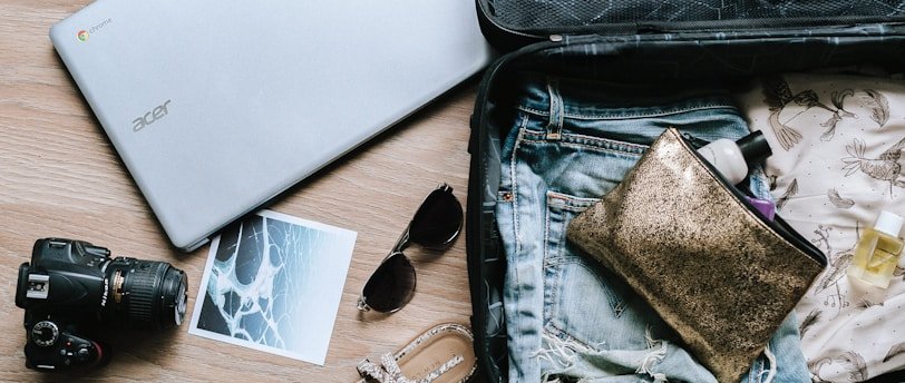 Como preparar sua bagagem de mão e despachada