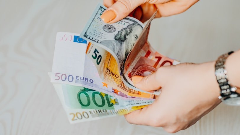 Por Que é Vantajoso Utilizar a Wise Durante Suas Viagens Internacionais?