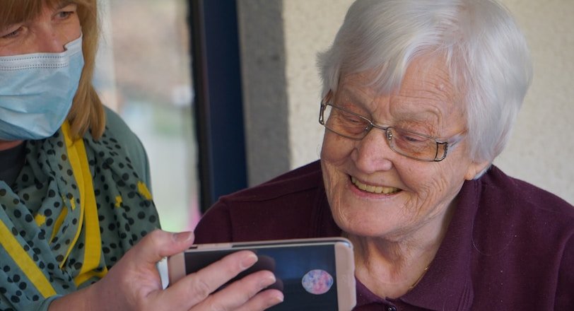 Série Trabalhos de Intercambistas: Como é Trabalhar como Home Care Assistant?